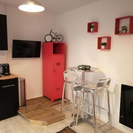 Studio "La Brique Rouge" Αζάν Εξωτερικό φωτογραφία